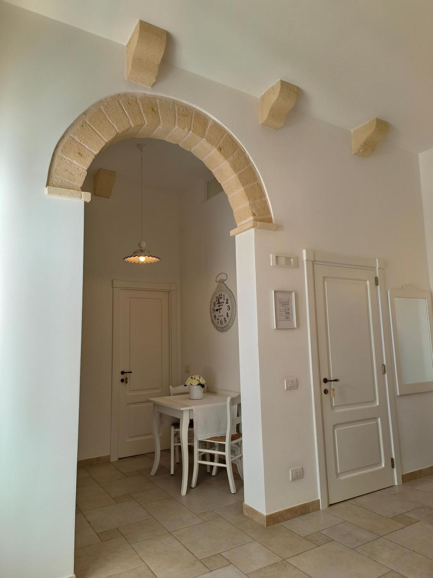 Dimora Palmieri Di Charme Bed & Breakfast Monopoli Exterior photo