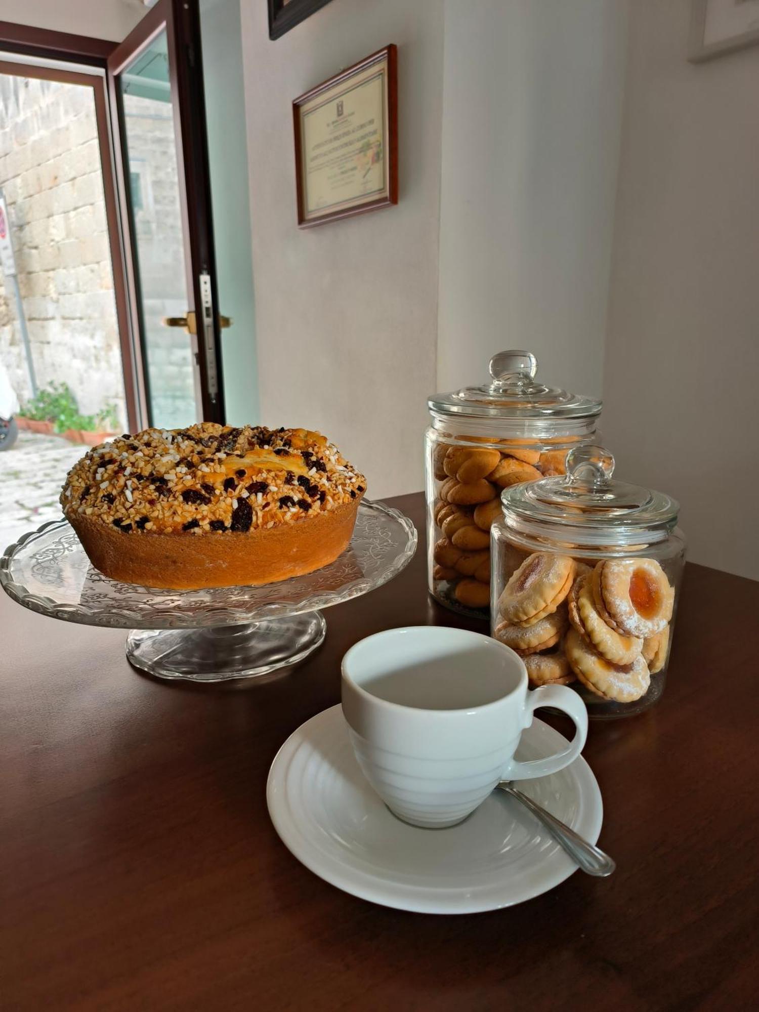 Dimora Palmieri Di Charme Bed & Breakfast Monopoli Exterior photo